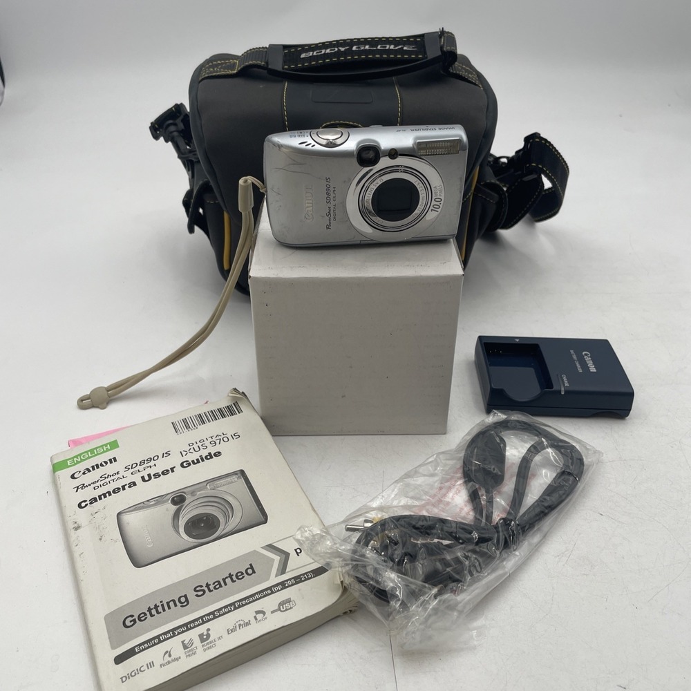 Canon PowerShot SD890 IS 10.0MP 5x Zoom Dig Camera+Battery+Charger+SD+Manu+Case